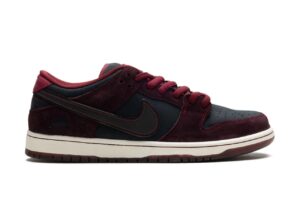 NIKE SB DUNK LOW PRO QS "RIOT SKATESHOP"