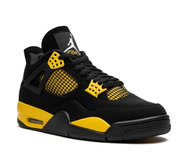 Jordan 4 Retro Thunder
