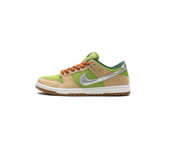 Nike SB Dunk Low Snails