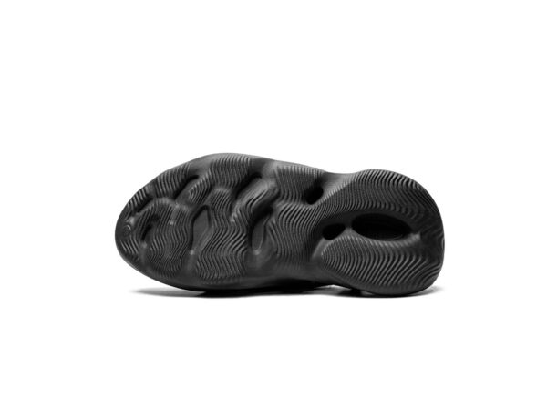 2025/04/1000190126.jpg Adidas Yeezy Foam RNR Onyx